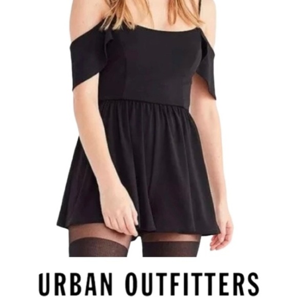Urban Outfitter Black Stretch Cold-Shoulder Romper - Picture 1 of 7
